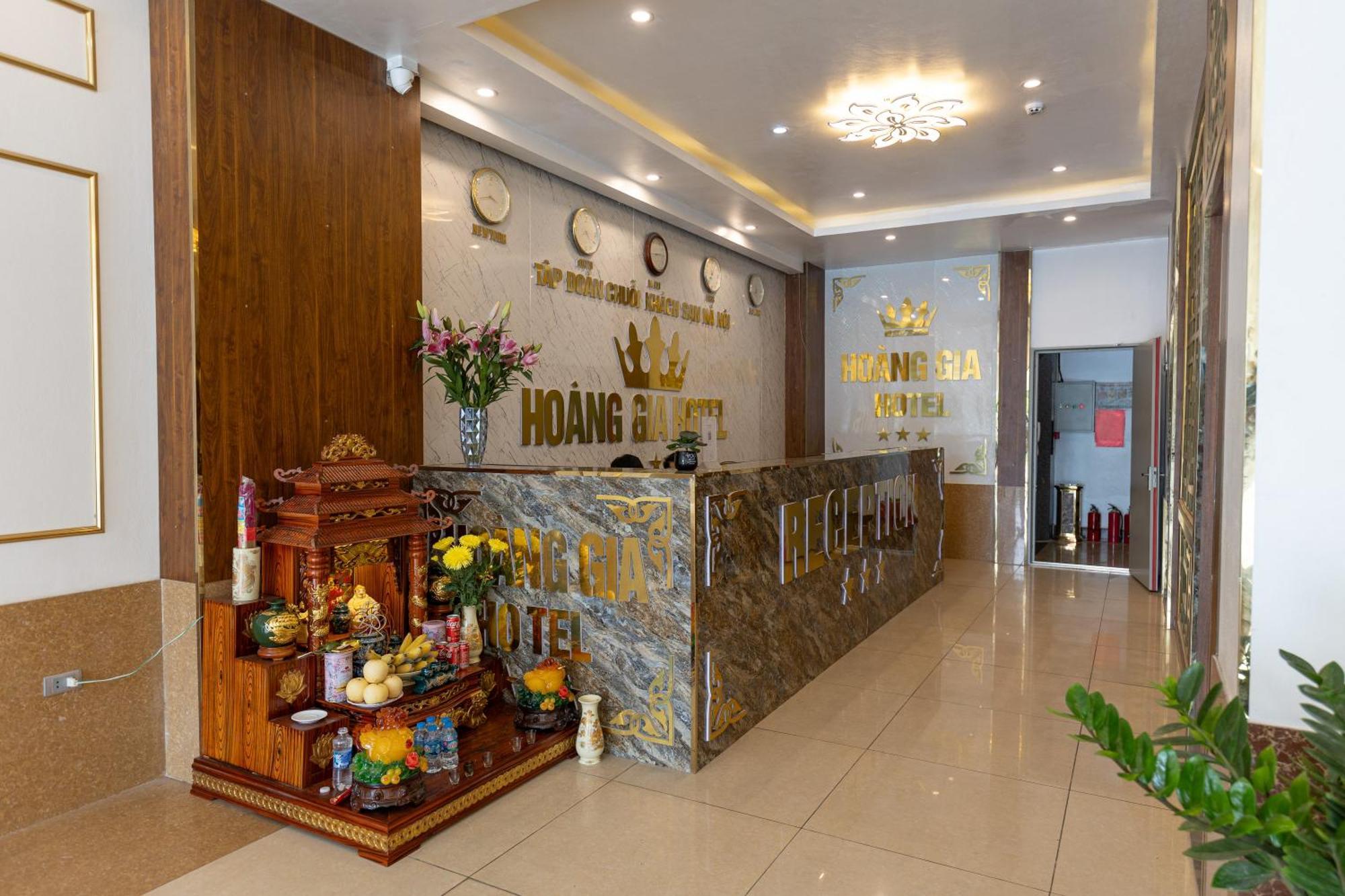Hoang Gia Hotel Dong Anh Exterior photo