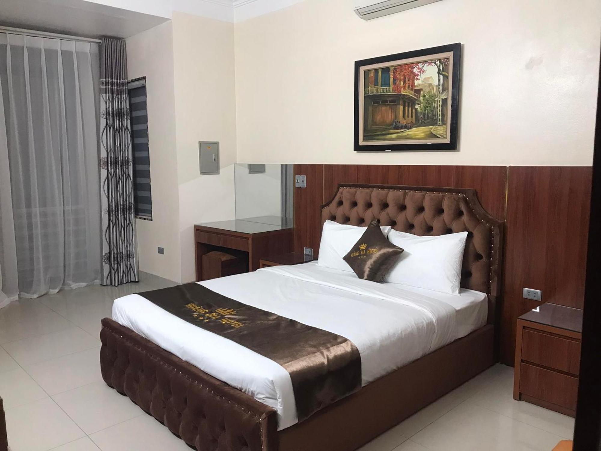 Hoang Gia Hotel Dong Anh Exterior photo
